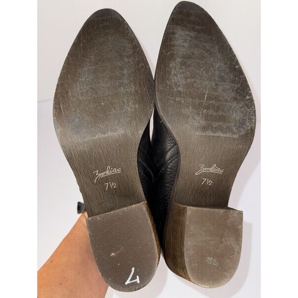 Zodiac Black Leather Shootie Pointed Toe Bootie Western Heel Ankle Boot Zip 7.5 - Picture 16 of 16